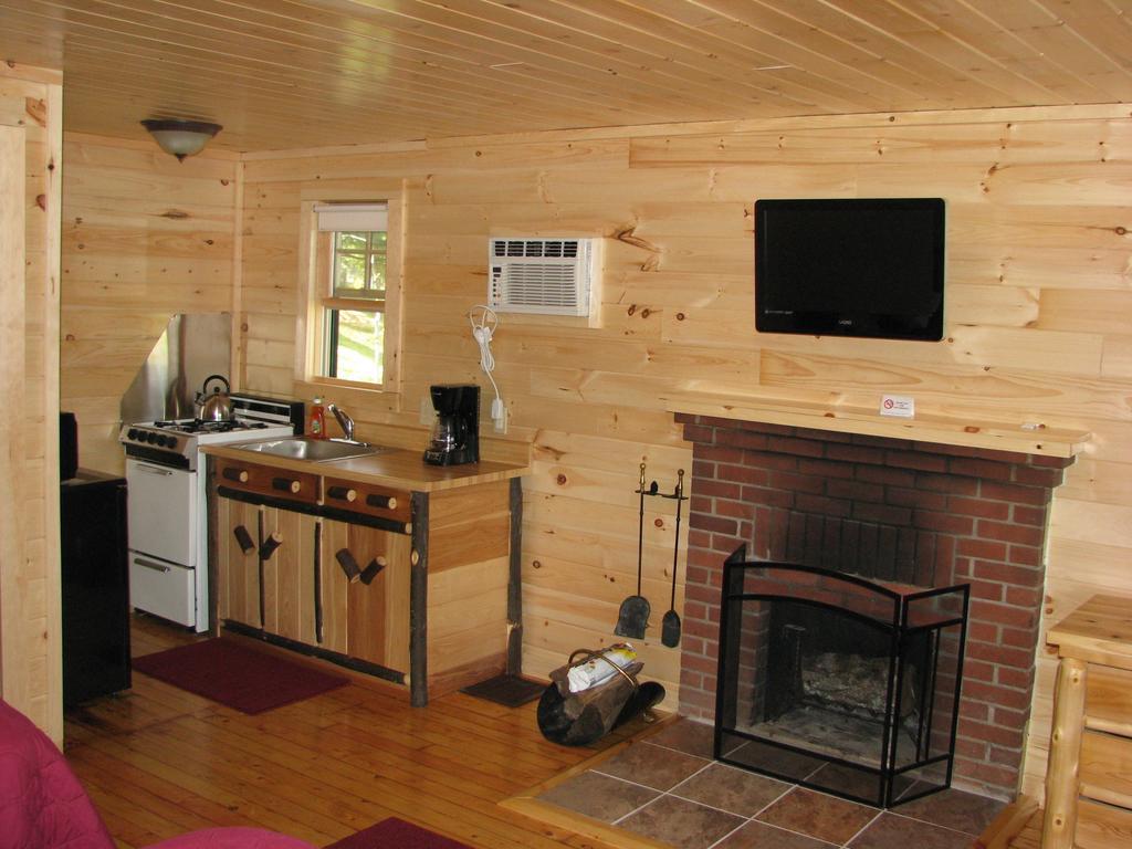 Pine Knoll Hotel Lakeside Lodge & Cabin Old Forge Exterior foto
