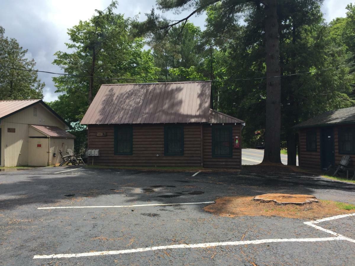 Pine Knoll Hotel Lakeside Lodge & Cabin Old Forge Exterior foto