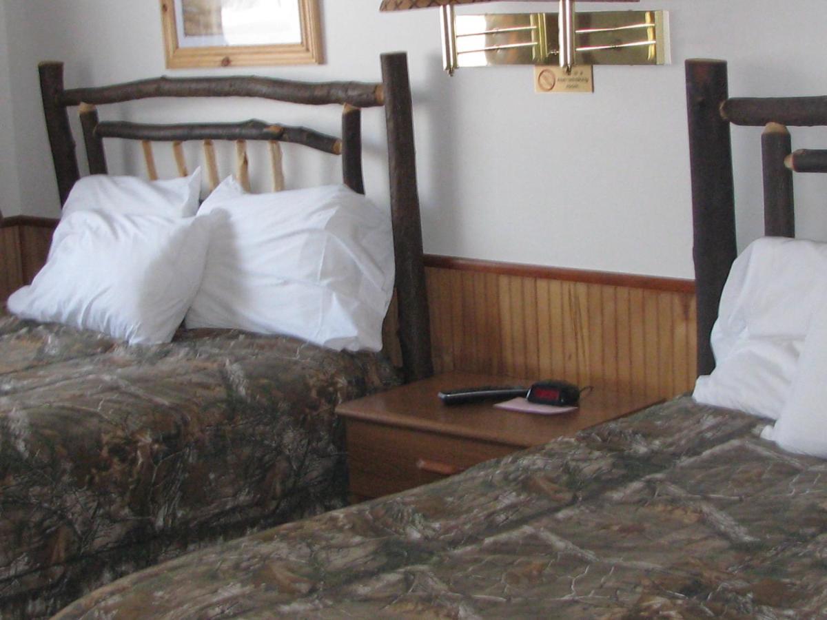 Pine Knoll Hotel Lakeside Lodge & Cabin Old Forge Cameră foto